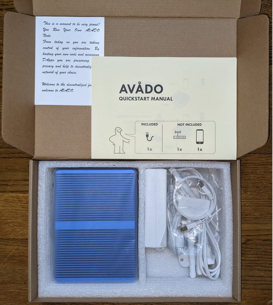 AVADO i3 パッケージ